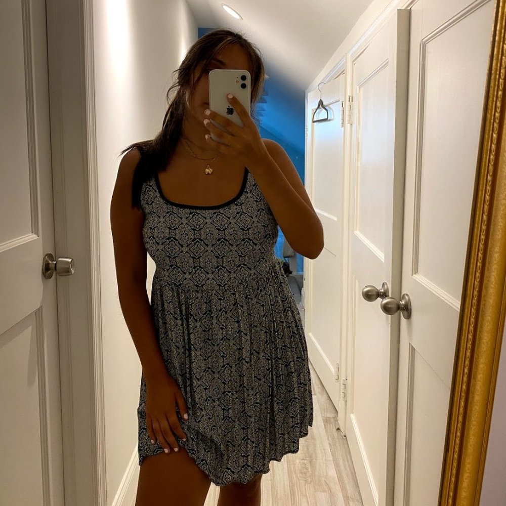FOREVER 21 Patterned Dress